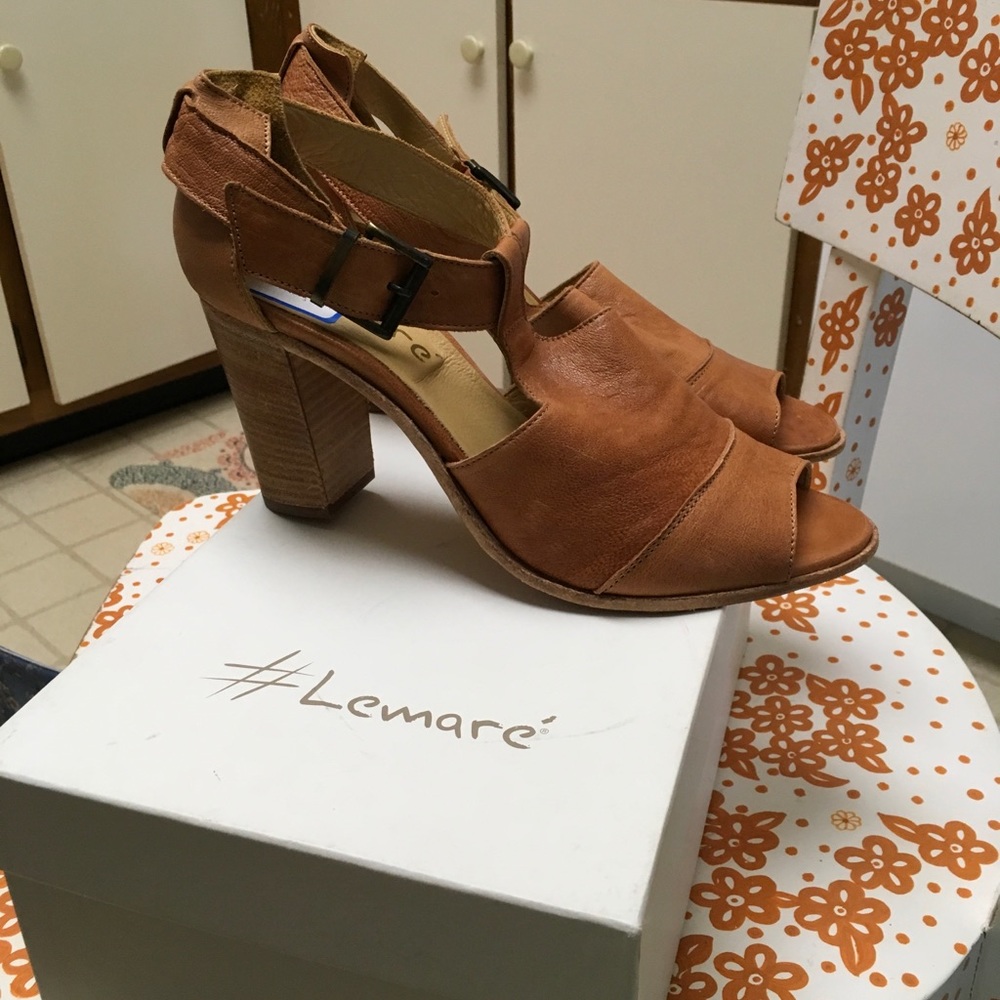 Lemaré Sandal